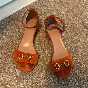 GUCCI Lillian Suede Rust Horsebit Sandal 36 6
